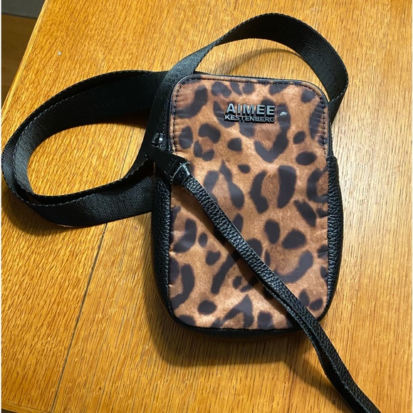Aimee Kestenberg phone crossbody case - Picture 1 of 2